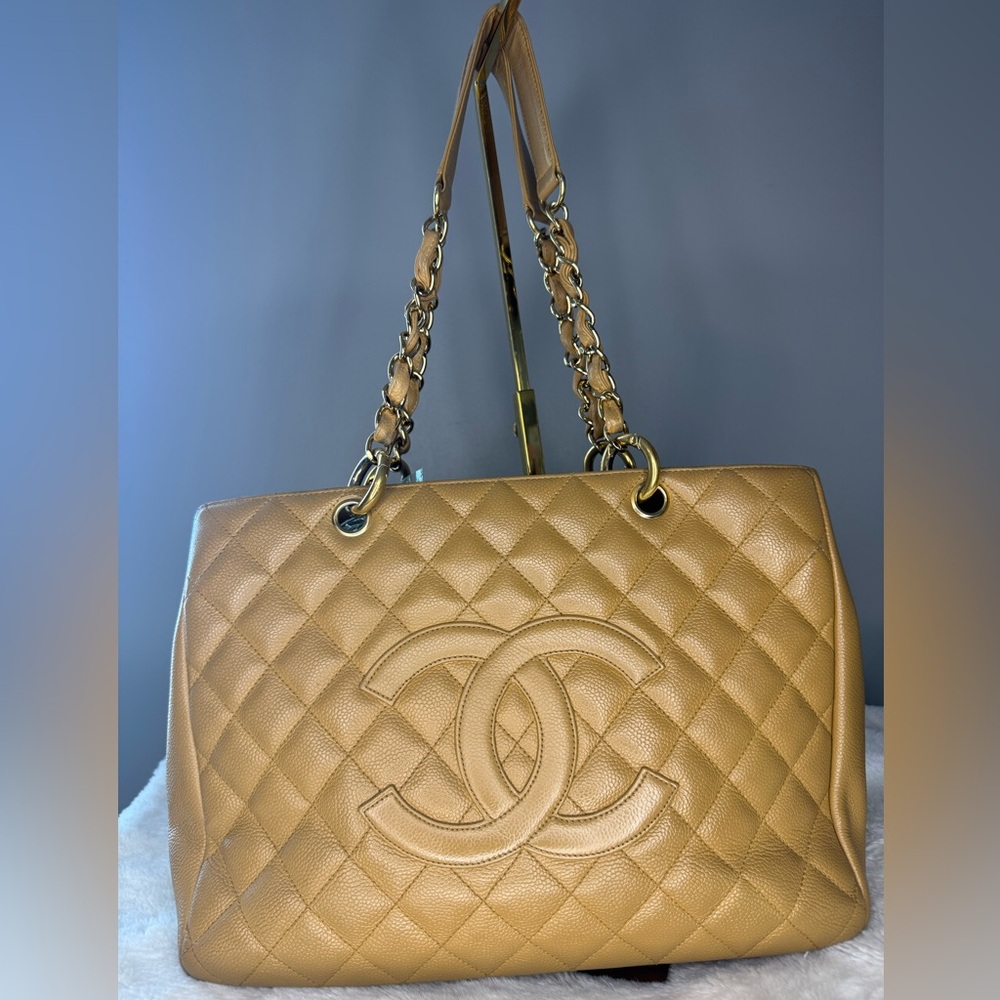 CHANEL Quilted Caviar Leather Beige Shopping Tote